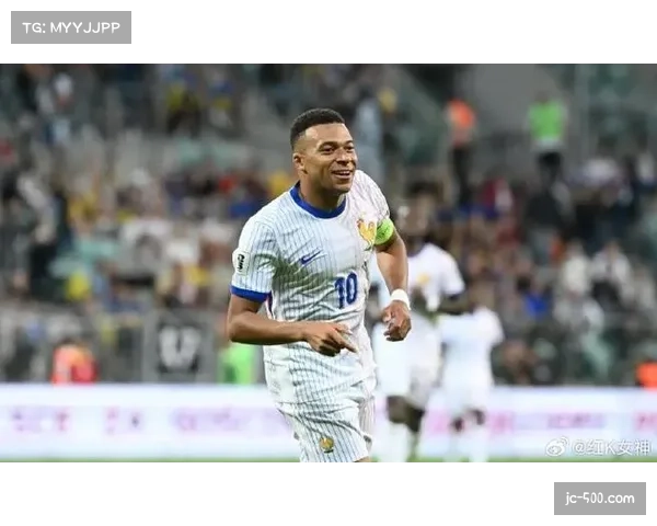 法国队主场迎战乌克兰 姆巴佩速度成进攻利器